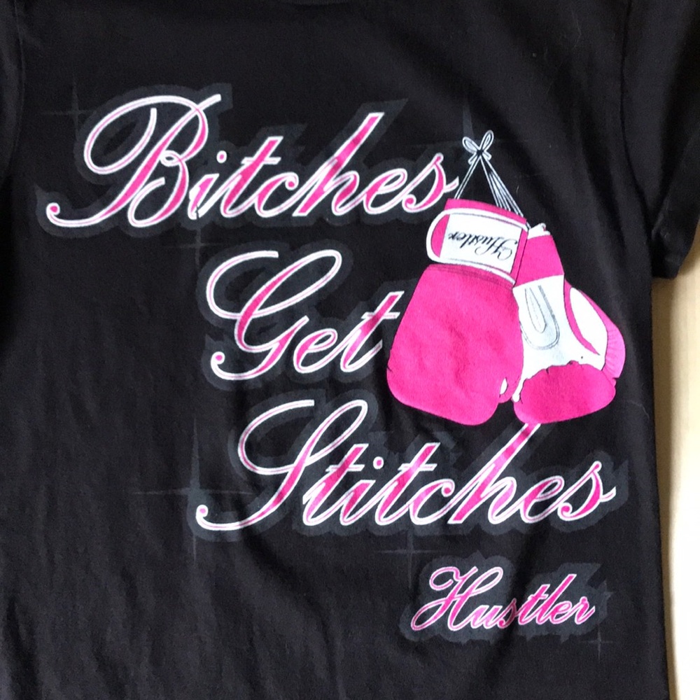 Hustler brand tee in black